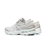 Asics GEL-KAYANO 27 (W) Кроссовки беговые женские Серый/Белый - фото 324346