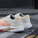 Adidas ADIZERO BOSTON 13 (W) Кроссовки беговые женские Бежевый/Оранжевый - фото 334638
