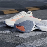 Adidas ADIZERO BOSTON 13 (W) Кроссовки беговые женские Бежевый/Оранжевый - фото 334645