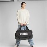 Puma CHALLENGER MEDIUM SPORTS BAG Сумка спортивная Черный/Белый - фото 338182