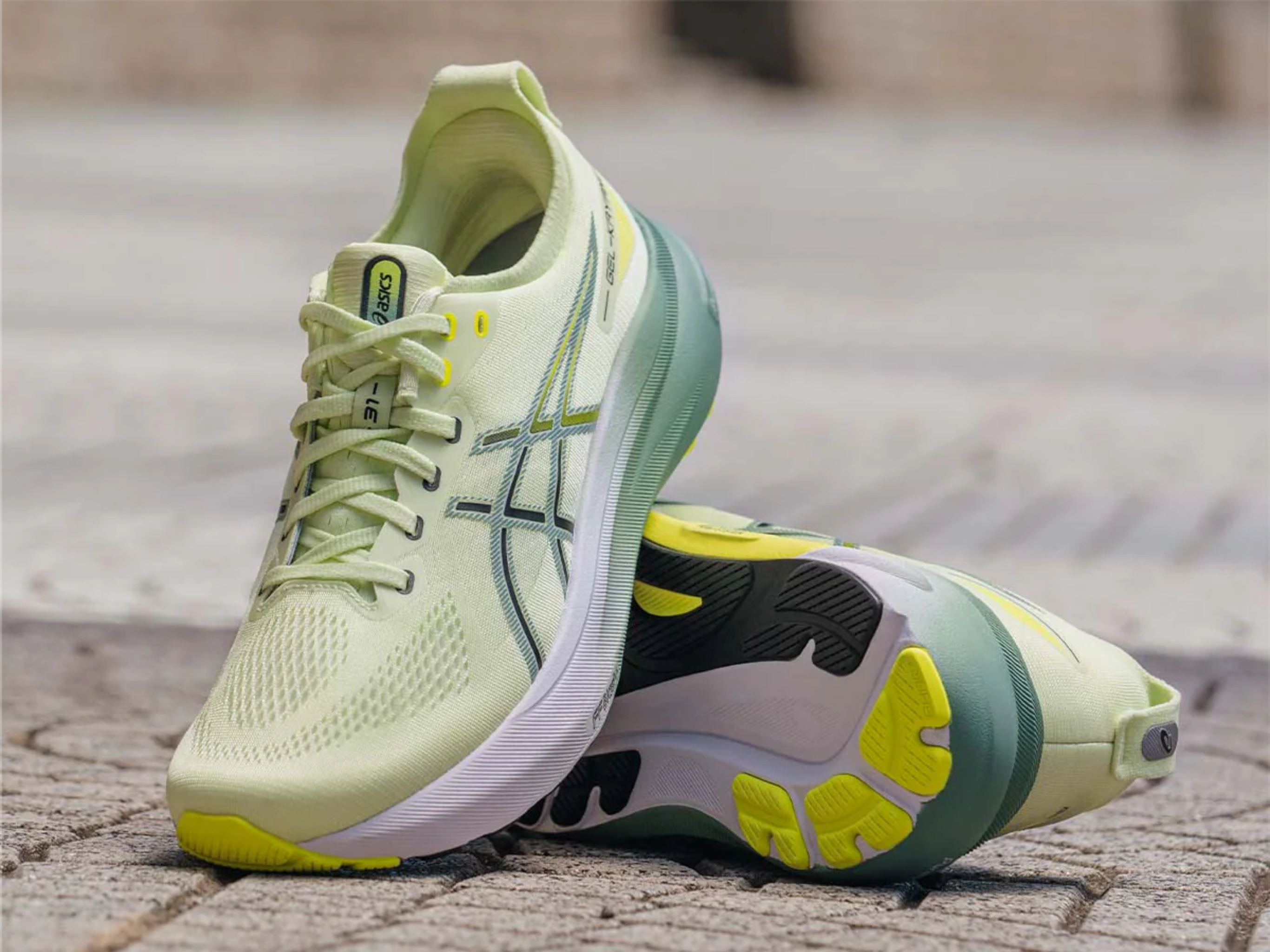 asics gel kayano 31