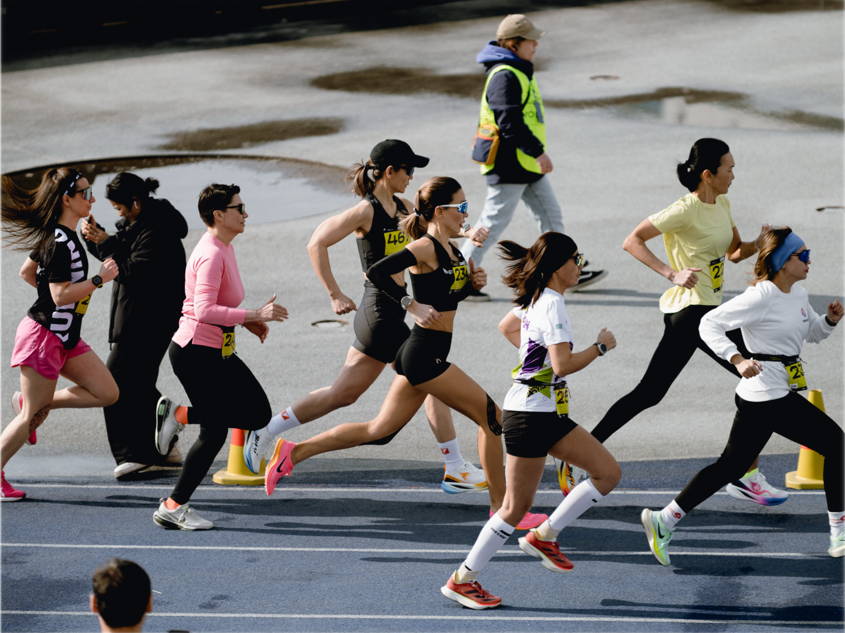 колет в боку бег